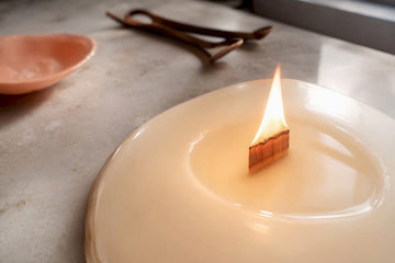 Coconut wax and wooden wick clean burn